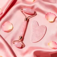Jade Roller Gua Sha Set - (Pink Colour)