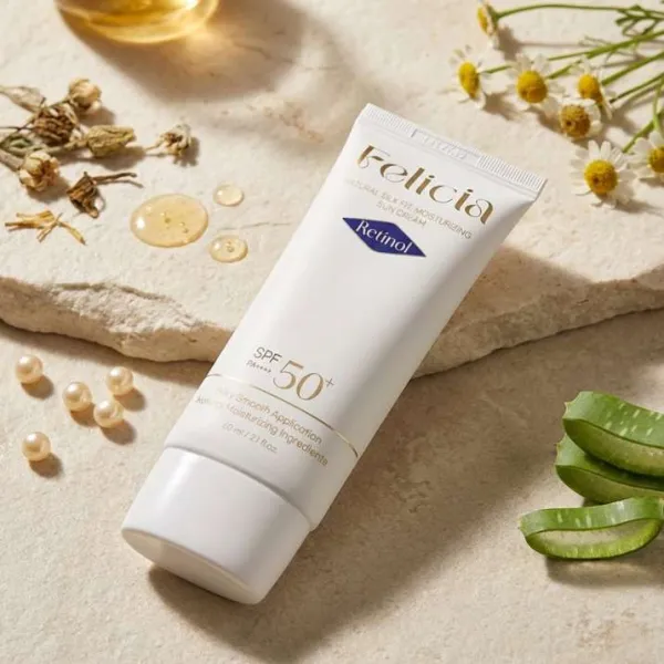 Felicia Natural Silk Fit Moisturizing Sun Cream (Retinol) SPF 50+ PA++++ - 60ml